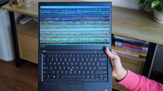 Laptop bị chớp đến màn hình là do đâu? Và khắc phục