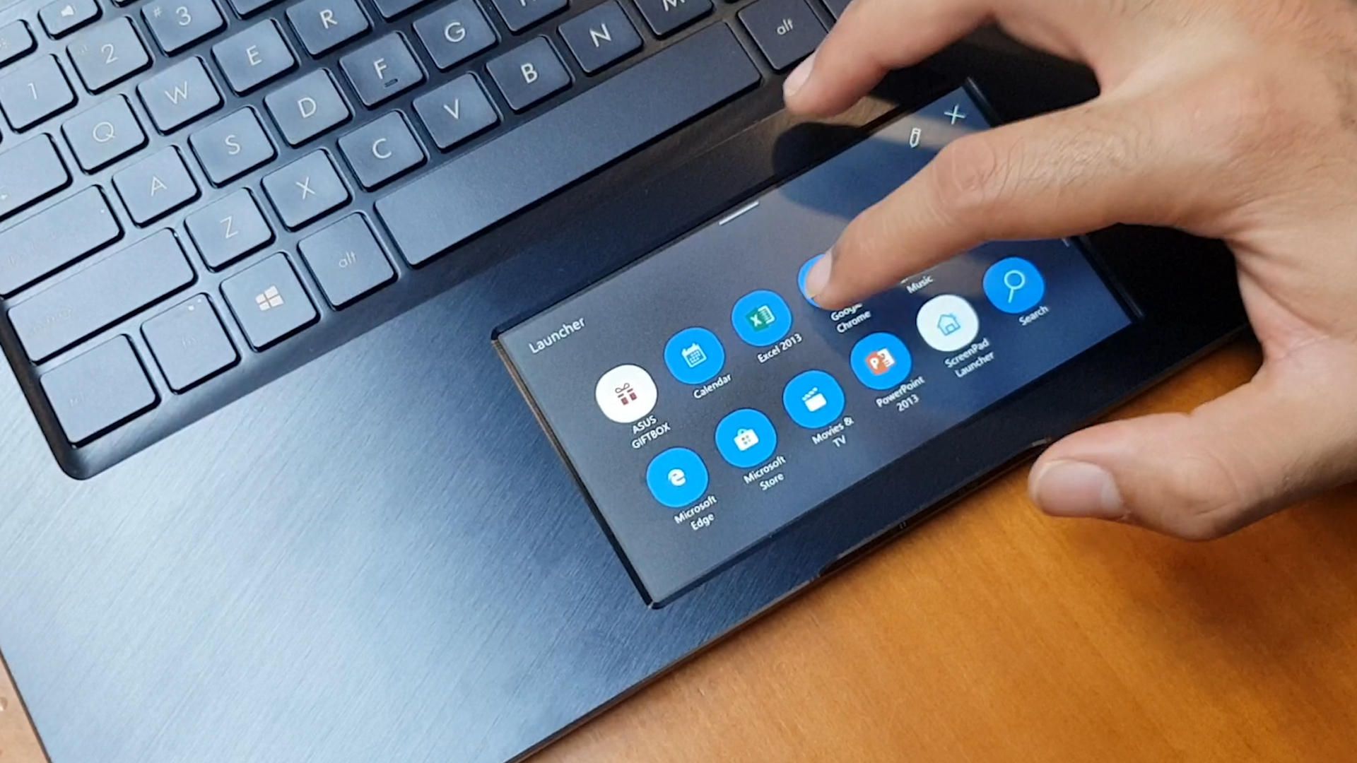 Laptop bị mất chuột cảm ứng thì xử lý thế nào?