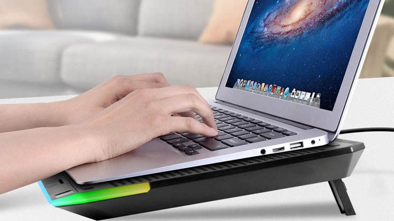 Quạt tản nhiệt laptop rời là gì?