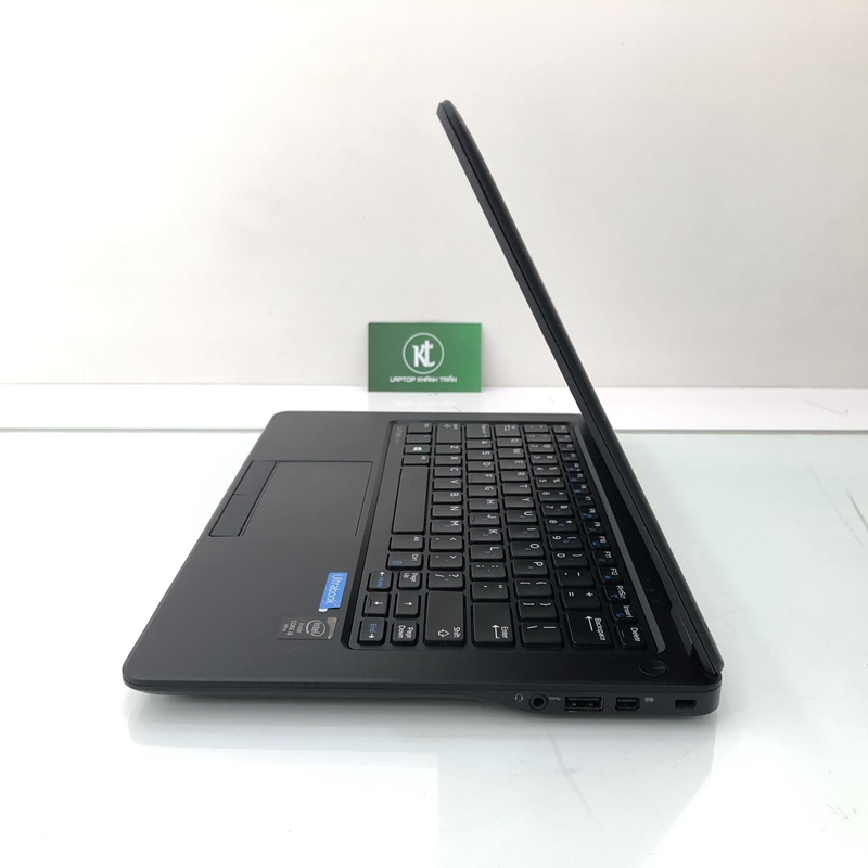 Laptop Dell Latitude E7250 (Core i5-5300U, RAM 4GB, SSD 128GB, VGA HD  Graphics 5500, 12,5 inch)