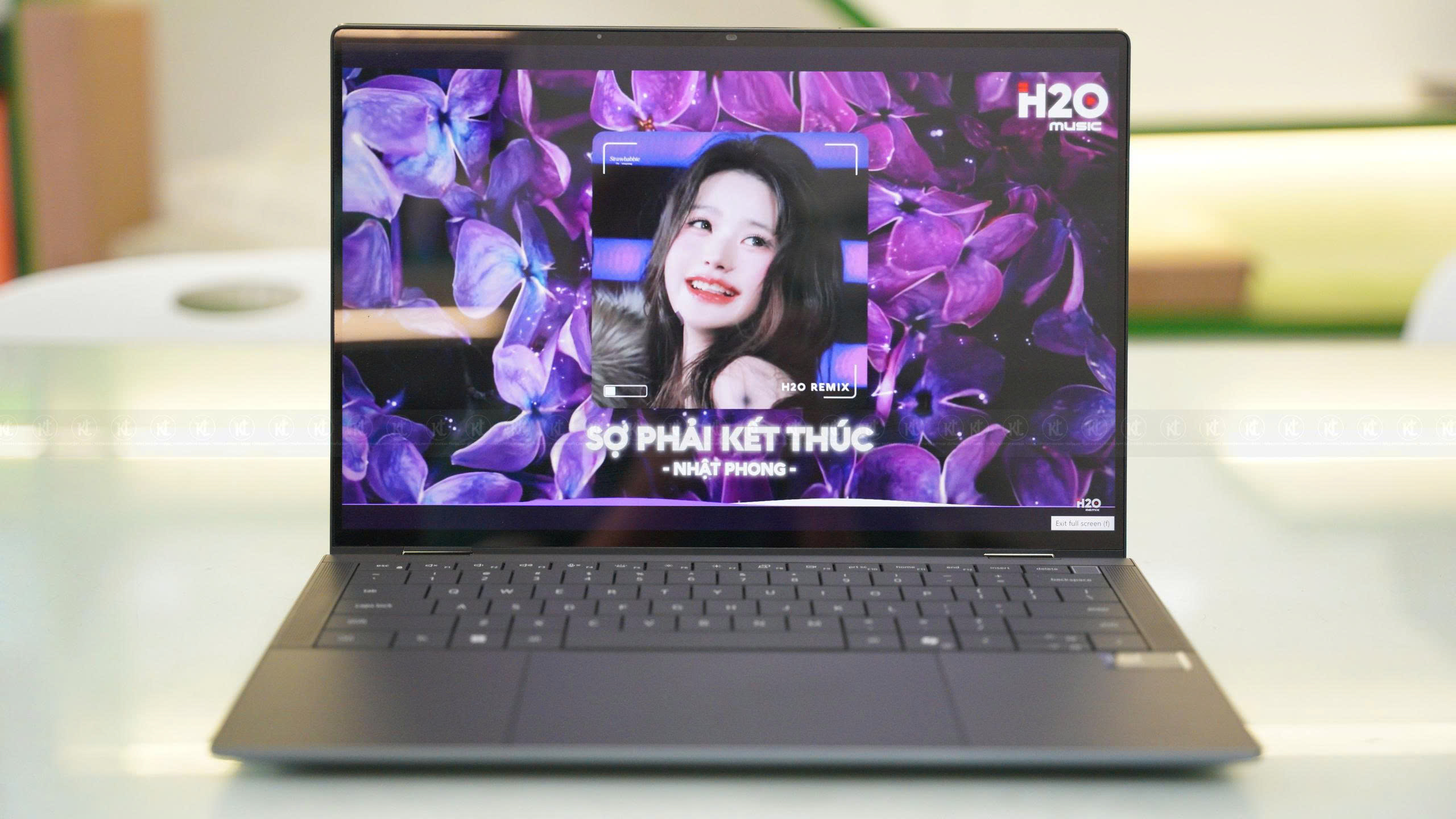 Dell Latitude 9450 2in1 (Core Ultra 5 125U, Ram 16GB, SSD 256GB, Intel Graphics, Màn 14 QHD+)
