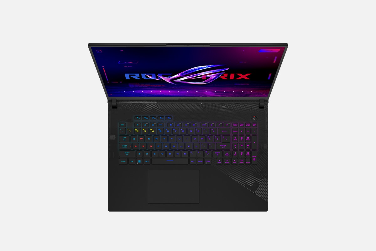 Asus ROG Strix 18 bàn phím cao cấp