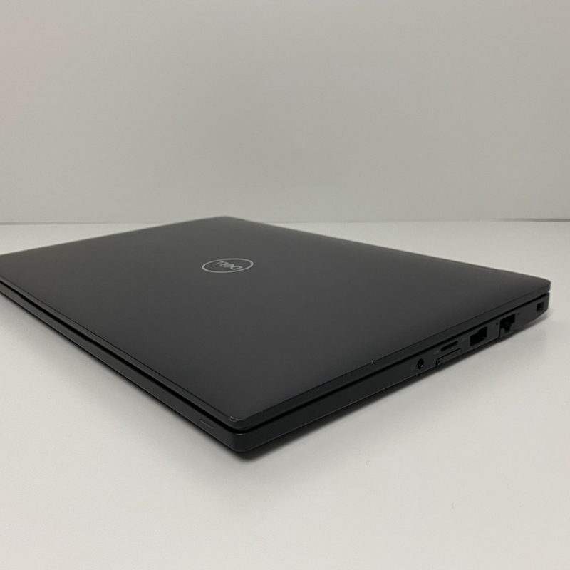Laptop Dell latitude 7390 (Core i5-8350U, RAM 8GB, SSD 256GB, VGA Intel HD  Graphics 620, Màn 13,3 inch FHD)
